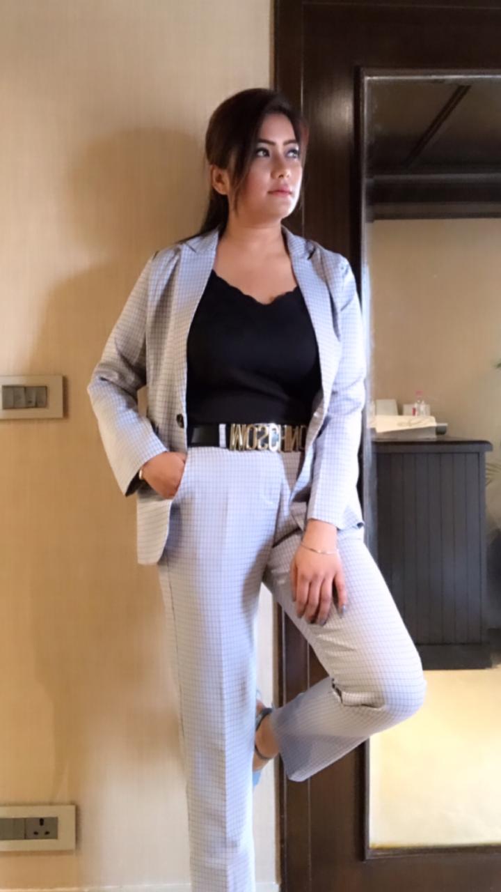 female call girl in Airoli